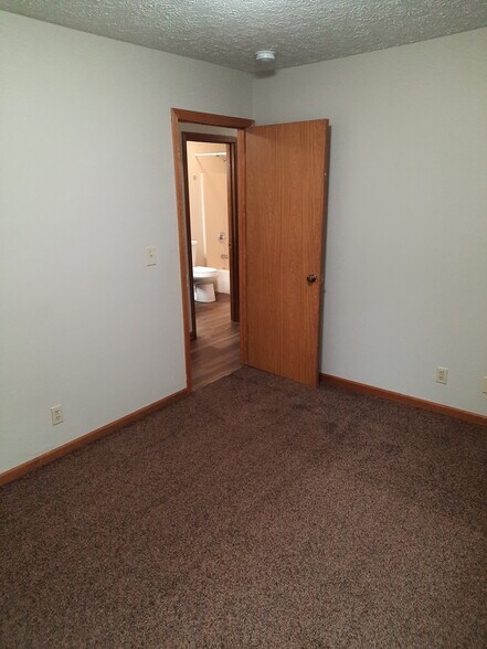 Building Photo - 2109 Fincastle Way