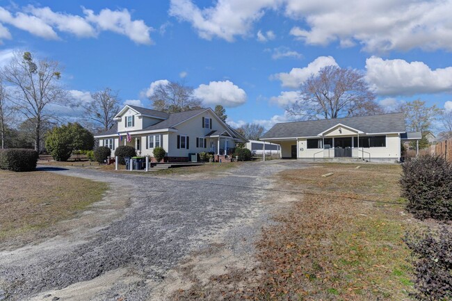 Building Photo - 642 Highway 378