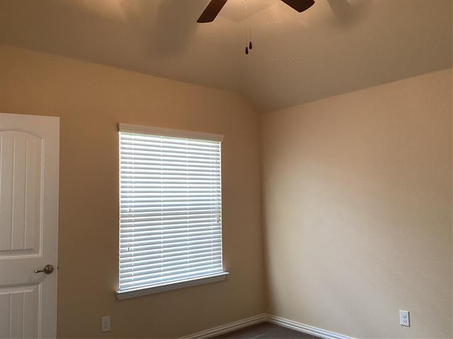 Building Photo - 1704 Hickory Chase Cir