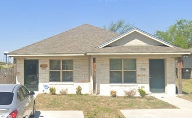 Primary Photo - 1 bedroom Townhome in North Temple