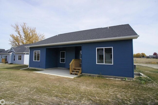 Building Photo - 2505 N Terrace Dr