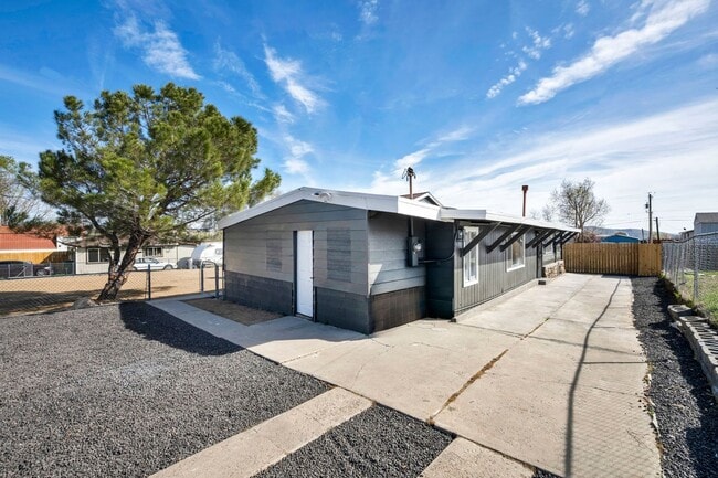 Building Photo - Fully Renovated Home with Plenty of Outdoor Storage