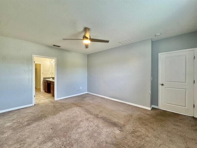 Building Photo - 6533 Trent Creek Dr