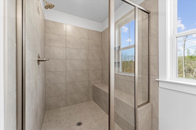 Building Photo - Brand New Lake Front Davidson Townhome