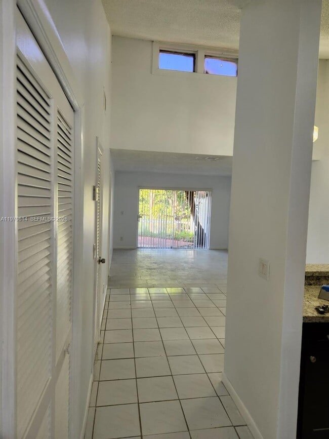 Building Photo - 3816 SW 68th Way