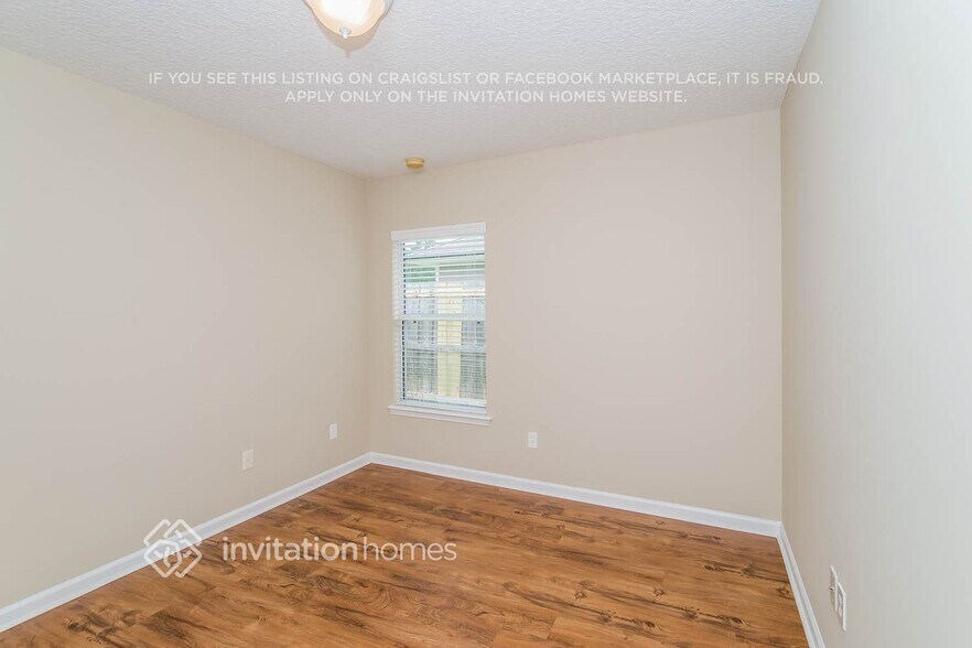 Building Photo - 86032 Sands Way