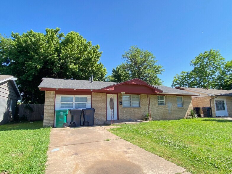 Building Photo - 3309 SW 19th St