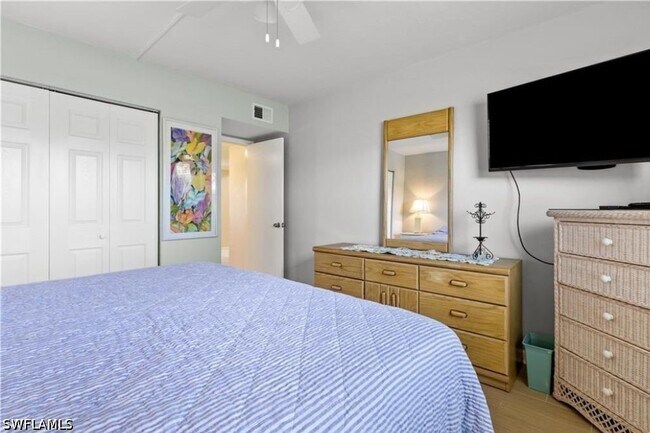 Building Photo - 8445 Charter Club Cir