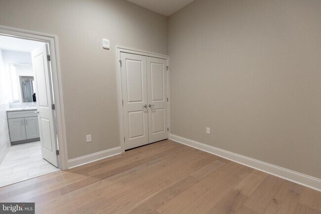 Building Photo - 1411 Walnut St