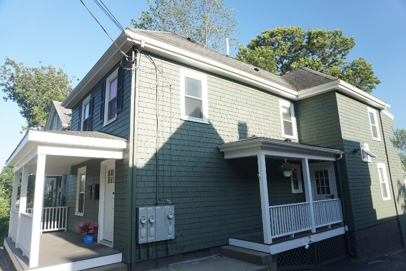 Primary Photo - 96 Bridge St
