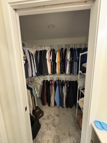 Building Photo - 4025 Cedar Heights Dr