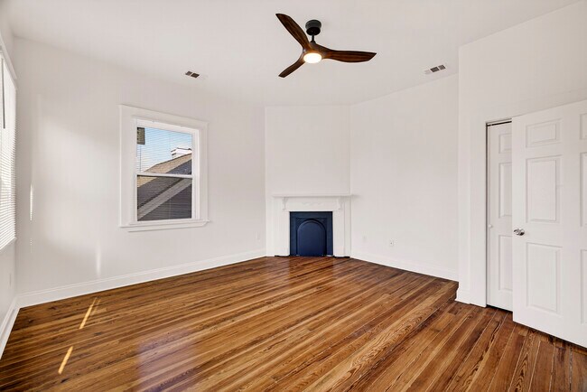 Building Photo - Renovated Historic Home