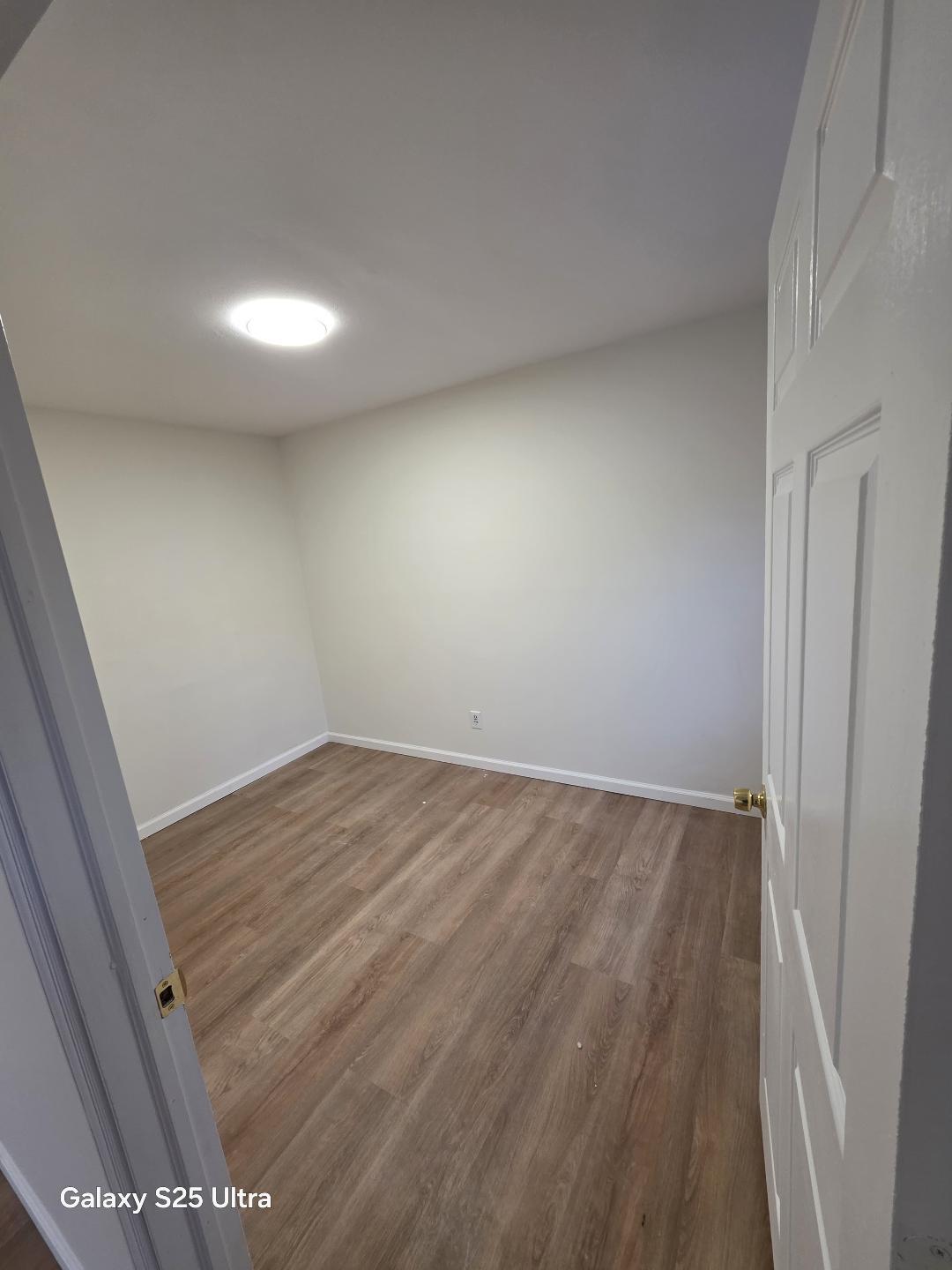 Building Photo - 11031 72nd Dr