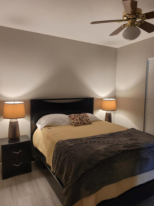 Building Photo - 16248 W Tuscany Way