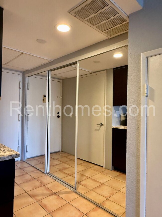 Building Photo - 6275 Rancho Mission Rd