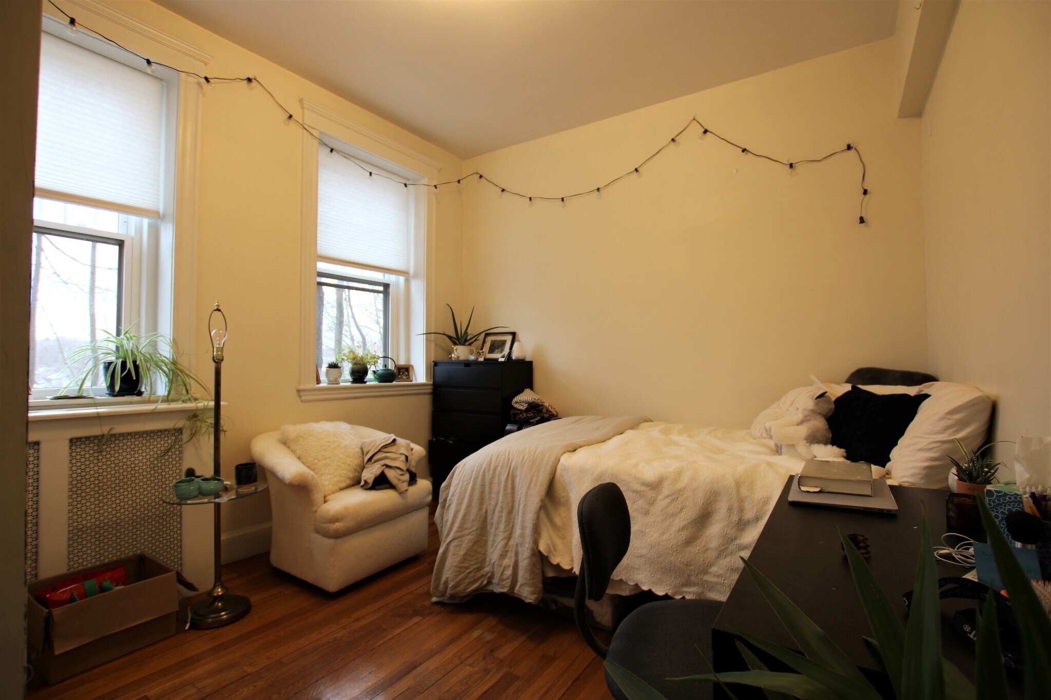 Building Photo - 1999 Commonwealth Ave