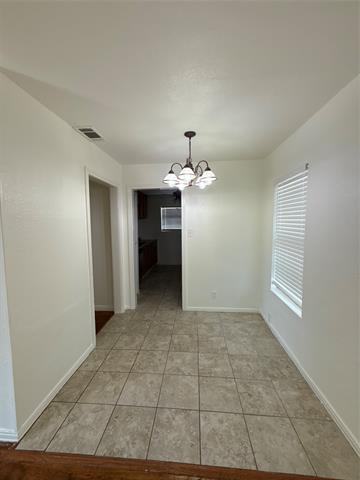 Building Photo - 5062 Mayfair St