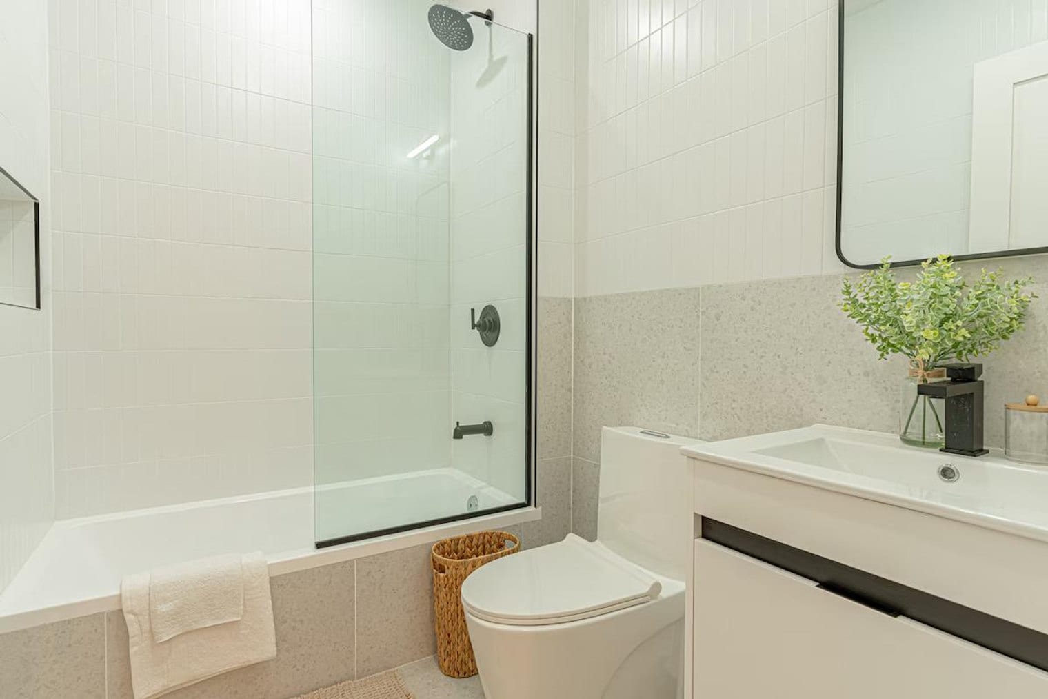 Building Photo - 207 Cooper St