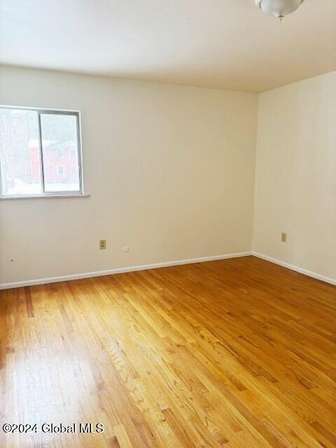 Building Photo - 12 Evergreen Ave