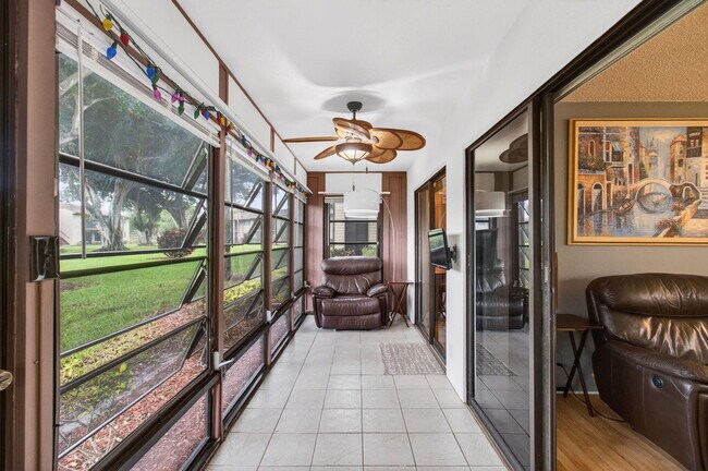 Building Photo - 15496 Lakes of Delray Blvd