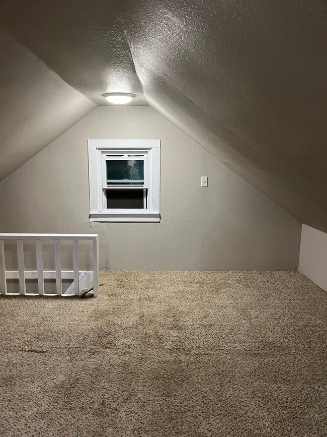 Building Photo - 601 N 1st Ave