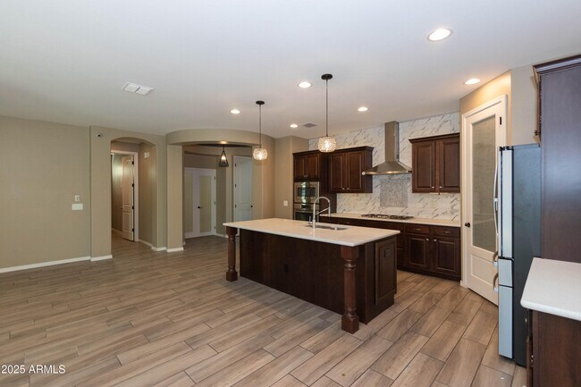 Building Photo - 3951 E Turley St