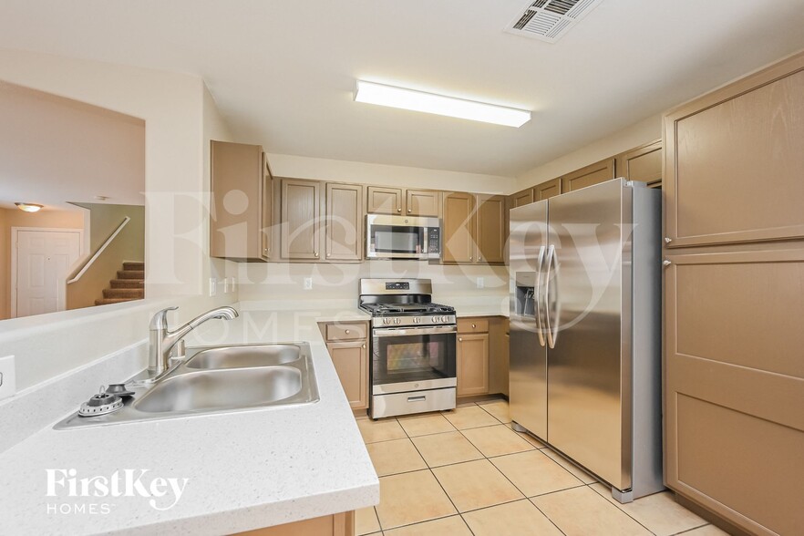 Building Photo - 6859 Wimberly St