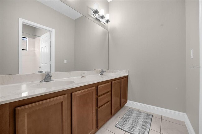 Building Photo - 9657 Moss Rose Way