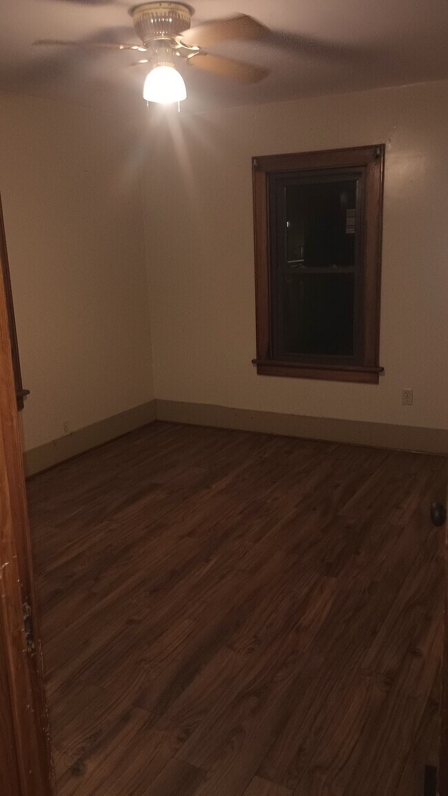 Building Photo - 3316 Overbrook Dr