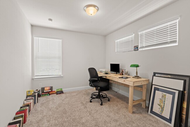 Building Photo - 4510 Skywood Ln