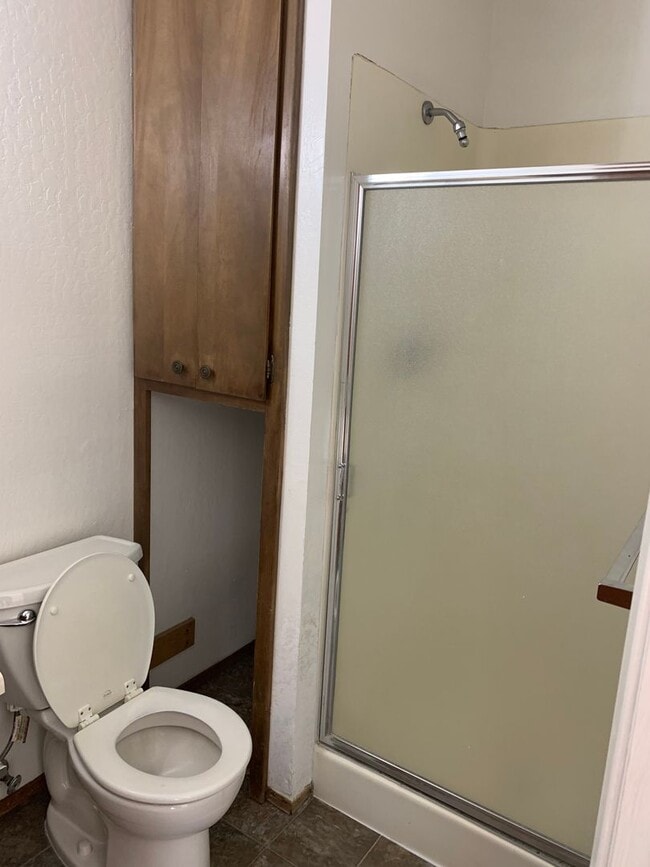 Building Photo - 1132 Hobart St