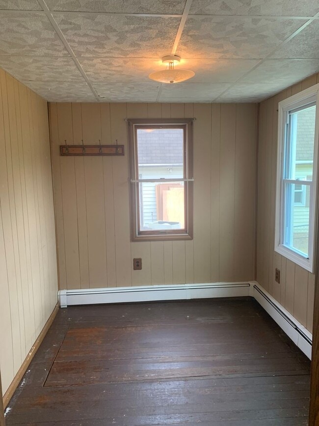 Building Photo - Dallastown SD 3 Bedroom House-Yard, Parking