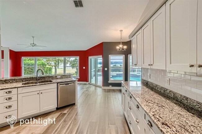 Building Photo - 10000 Spring Lake Drive, Clermont, FL, 34711