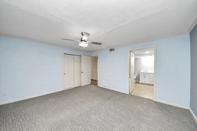 Building Photo - 6304 Crab Orchard Rd