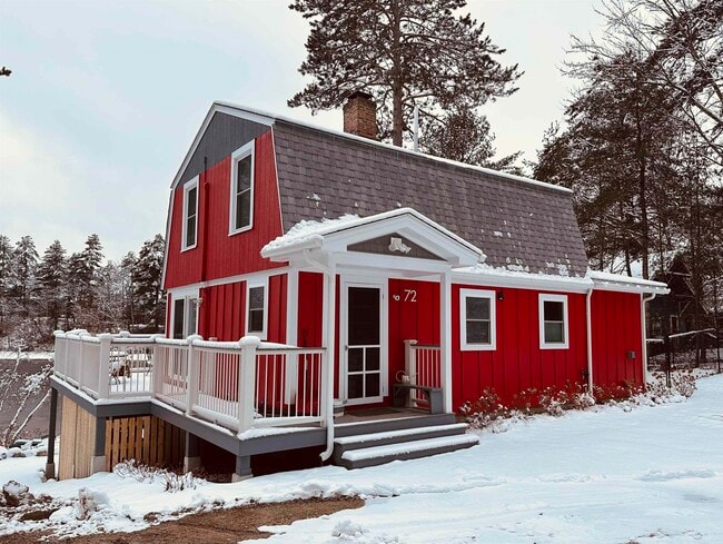 Building Photo - 72 Ridge Rd
