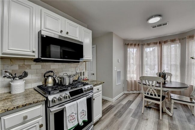 Building Photo - 4317 Holliday Rd