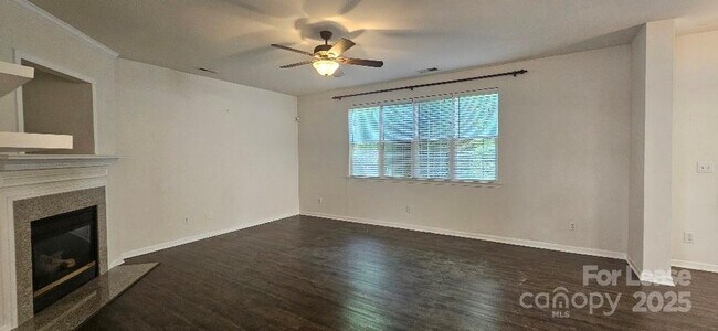 Building Photo - 17130 Cambridge Woods Ct