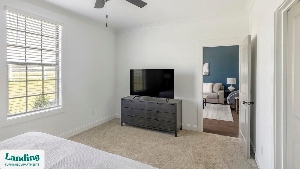 Building Photo - 22052 Stratford Wy