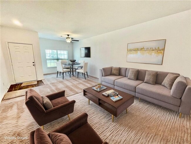 Building Photo - 126 Fox Glen Trl