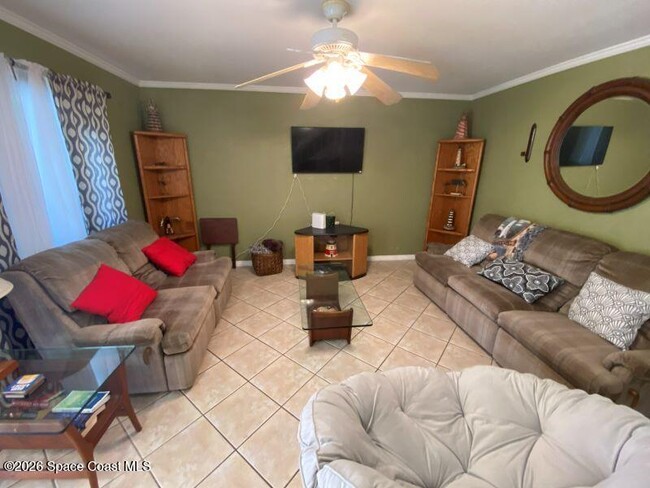 Building Photo - 8759 Live Oak Ct