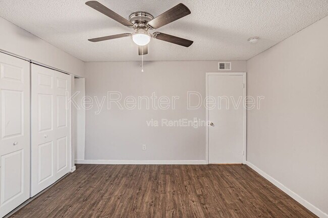 Building Photo - 12133 N Melody Dr