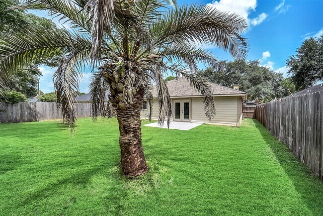 Building Photo - 1123 Comstock Springs Dr