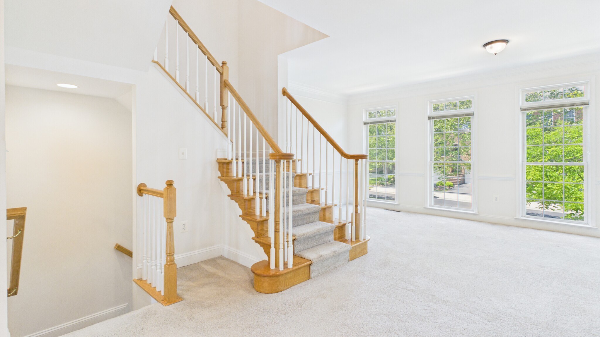 Building Photo - 25807 Turlough Ter