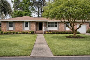 Building Photo - 1395 W Lenevar Dr