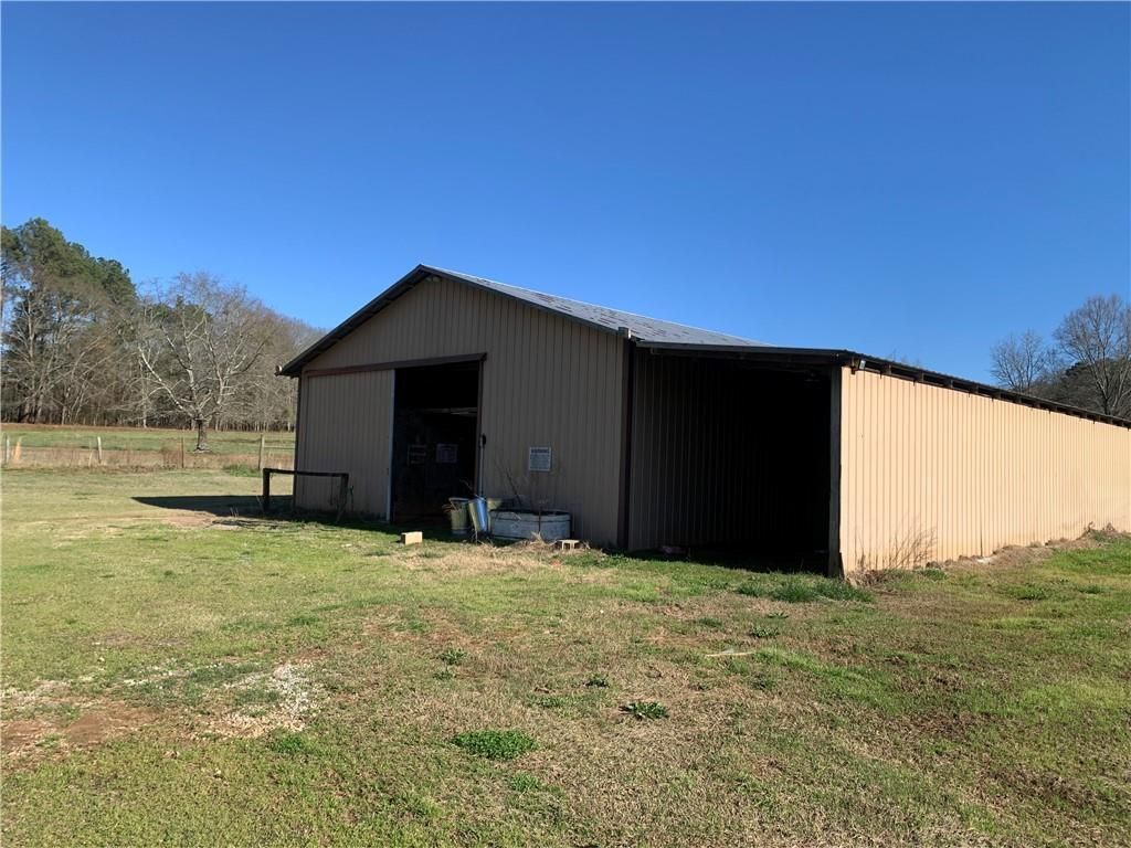 Building Photo - 333 GA-11