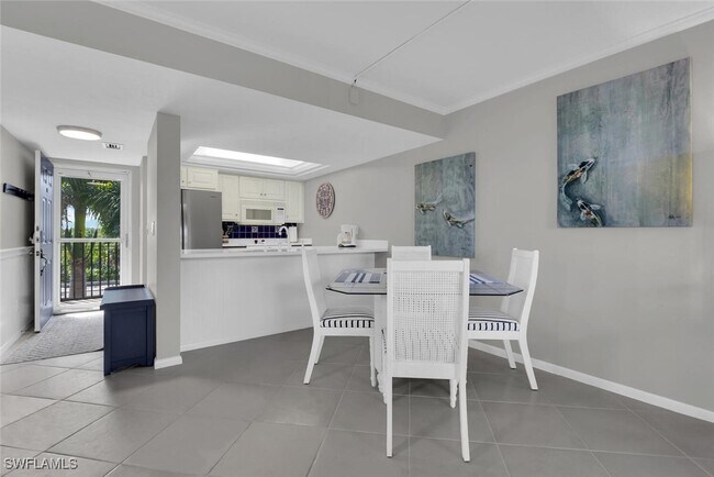 Building Photo - 5220 Bonita Beach Rd SW