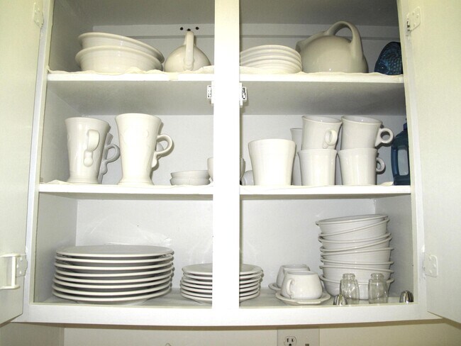 Building Photo - 14500 Canalview Dr