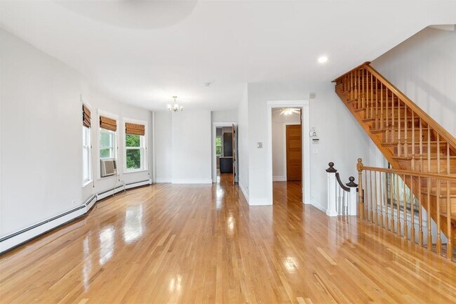 Building Photo - 240 Harrison Ave