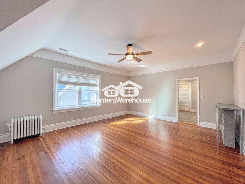 Building Photo - 1111 Colley Ave