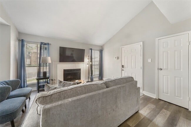 Building Photo - 7200 T C Jester Blvd